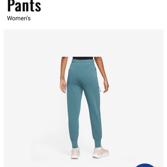 Nike tech fleece sweats - Picture 2 of 3